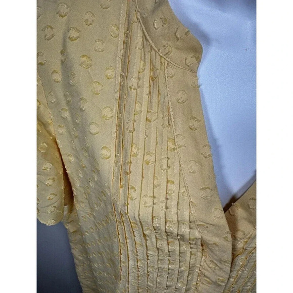 Soft Surroundings Blouse Women’s M Yellow Rayon Seersucker Ruffle Top M - Picture 2 of 7